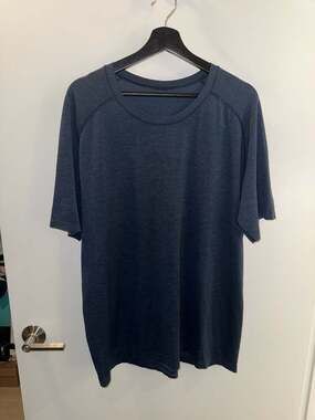 Men's Lululemon Active T Shirt Crew Neck Short Sleeve